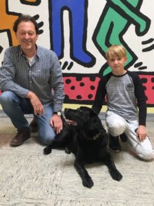 Thomas Heber mit Schulhund Paul und Paul Schrettenbrunner